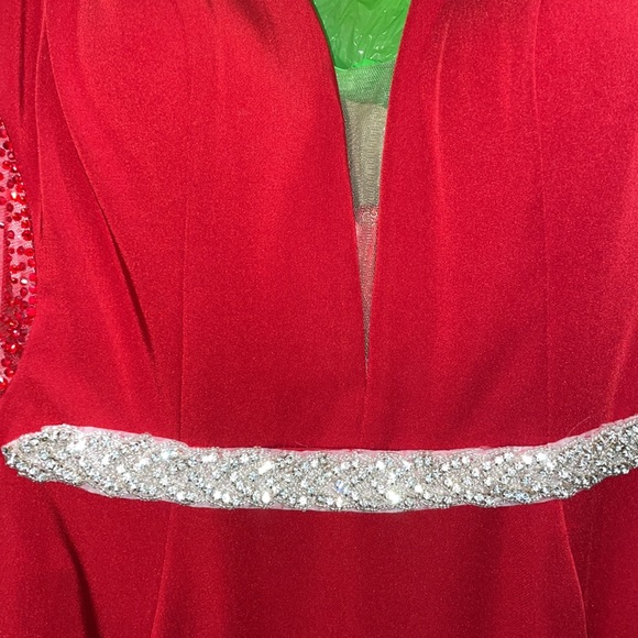 PROM DRESS - Picture 7 of 9